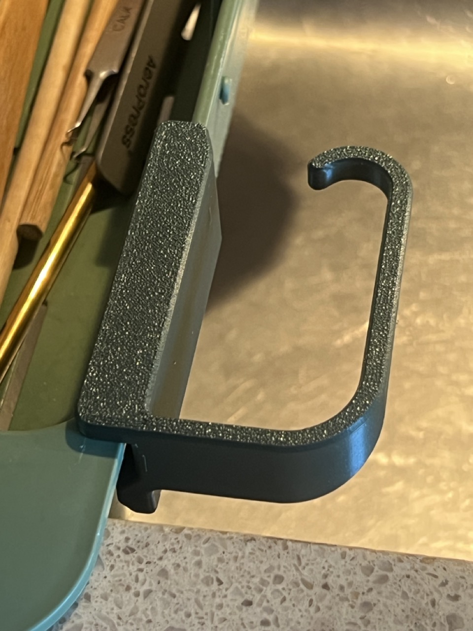 SKOLÄST Brush Holder